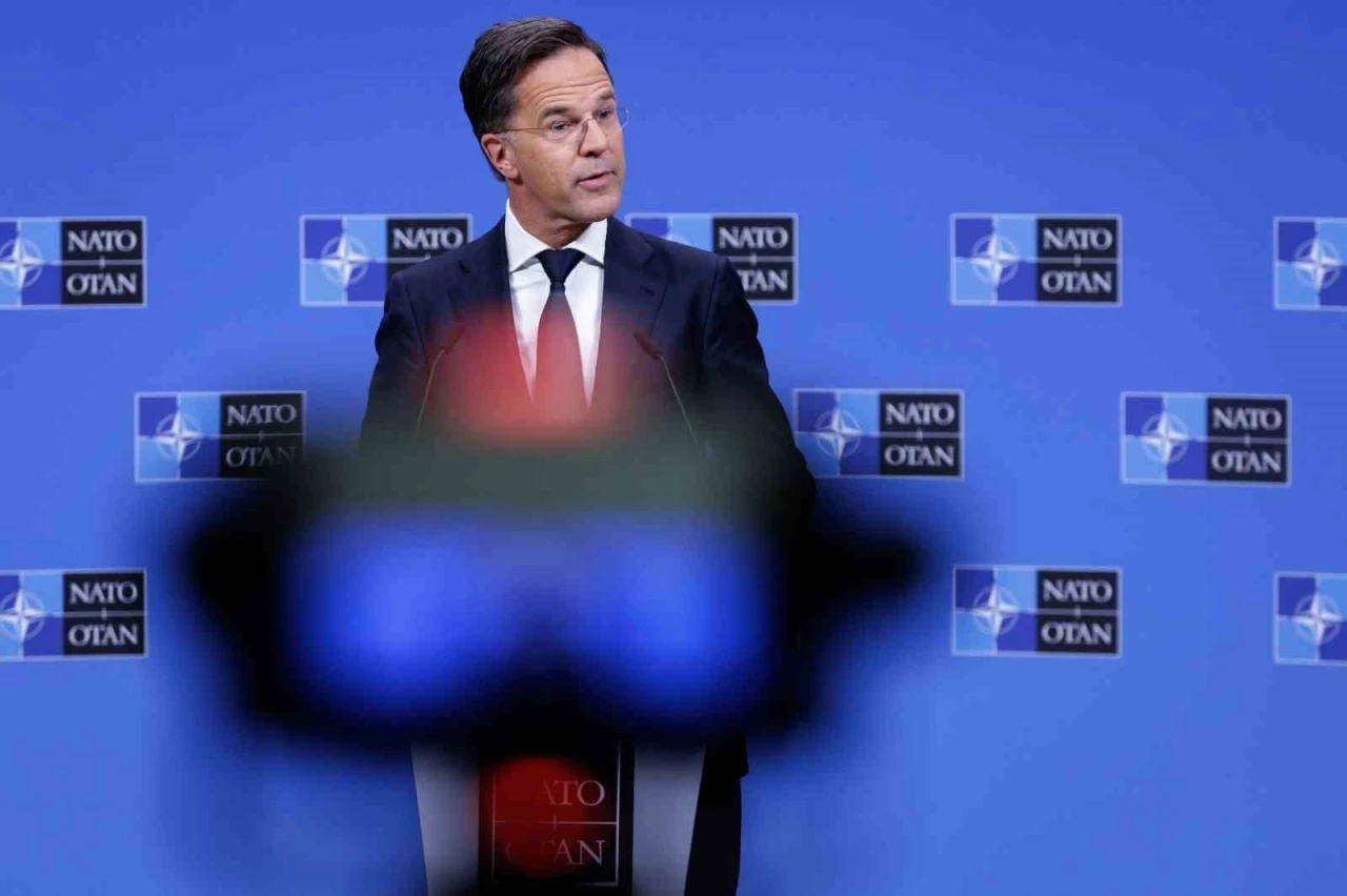 Rutte: &quot;Ukrayna’yı Lahey’deki NATO zirvesine davet ettim&quot;

