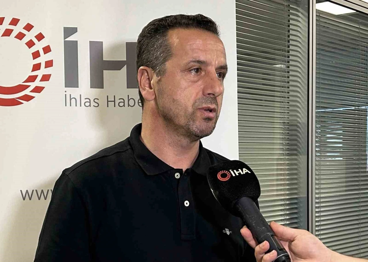Saffet Akyüz: &quot;Kulüplerimiz, hedef koyarken oyunculara bağlı değil, bütçesine göre hareket etmeli&quot;
