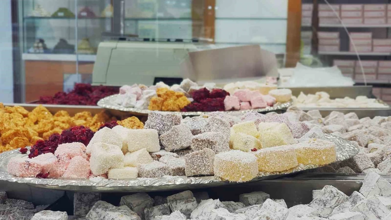 Safranbolu’da lokum üreticileri bayram hazırlıklarını tamamladı, misafirlerini bekliyor
