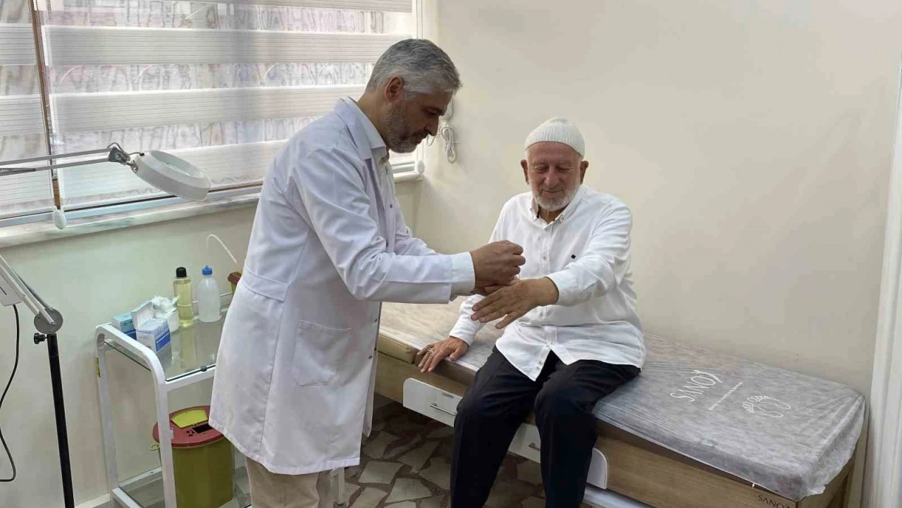 Sağlık ocaklarında akupunktur tedavisi Türkiye’de ilk defa Eskişehir’de uygulandı
