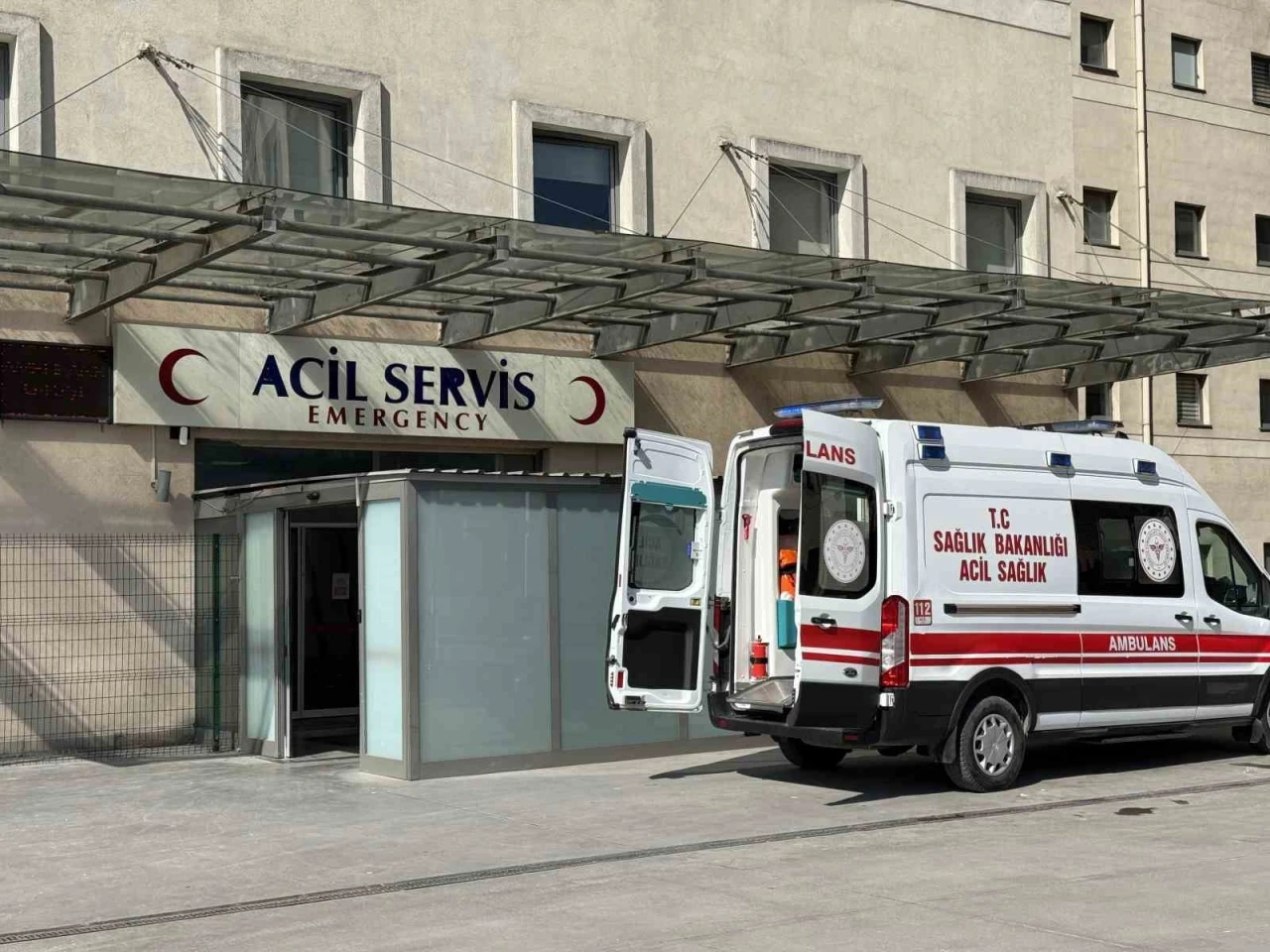 Sahibi olduğu restoranda silahlı saldırıya uğradı
