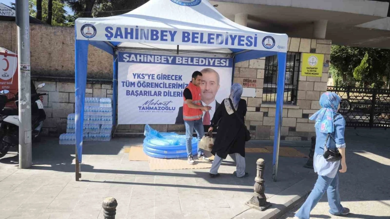 Şahinbey belediyesi öğrencileri yalnız bırakmadı
