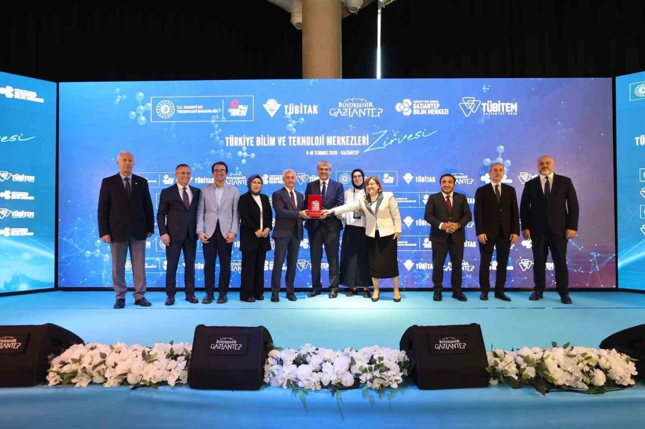 Şahinbey&rsquo;in bilim hamlesi &ouml;rnek oldu
