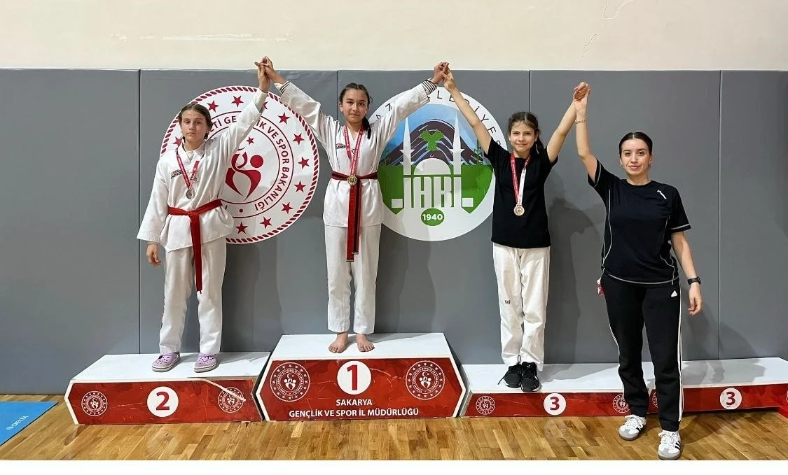 Sakarya Büyükşehir’in altyapı sporcularından 82 madalya

