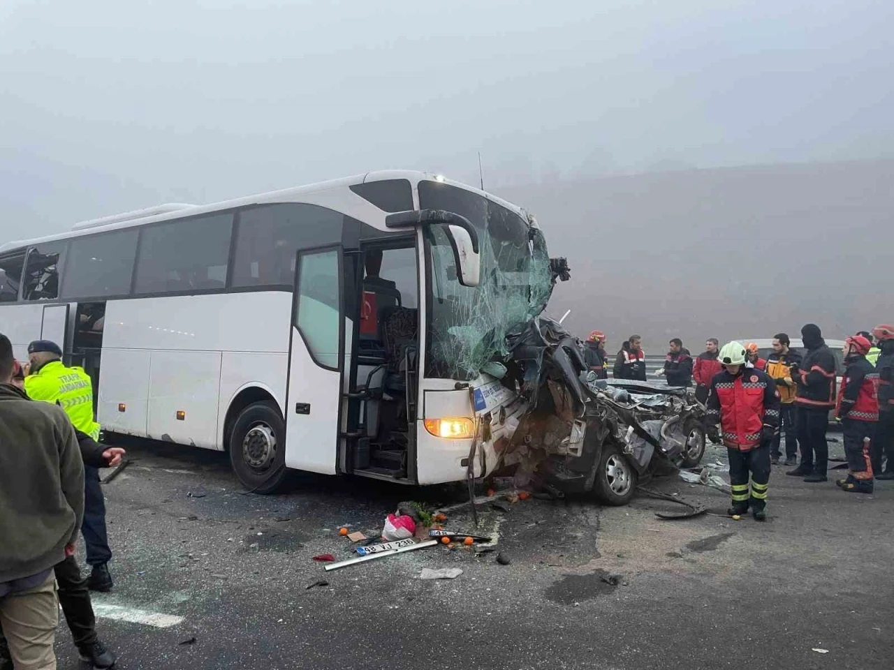 Sakarya&rsquo;da 11 kişinin &ouml;ld&uuml;ğ&uuml; zincirleme kaza davasında kati raporlar bekleniyor
