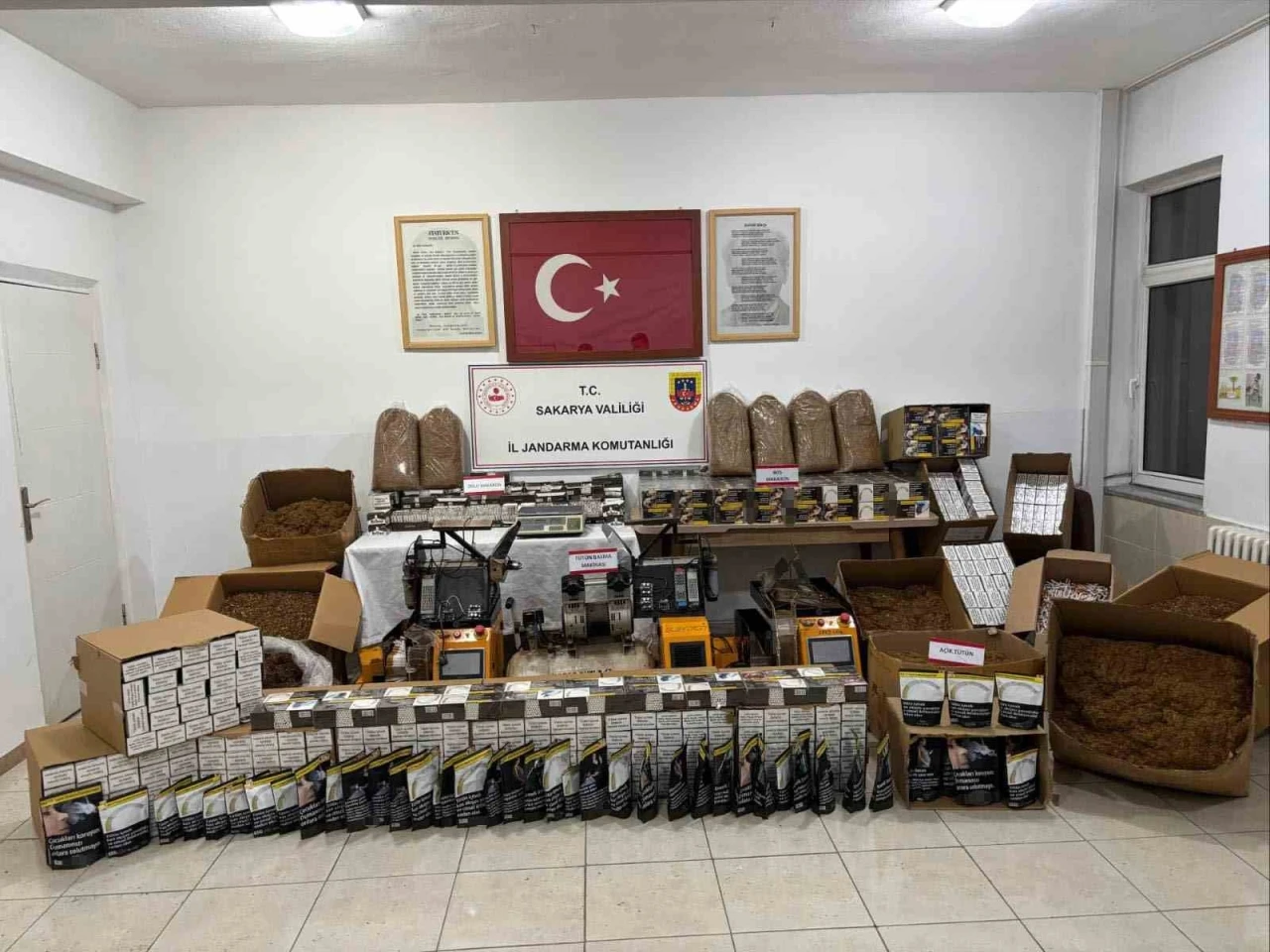 Sakarya’da 151 bin boş, 16 bin dolu makaron ele geçirildi
