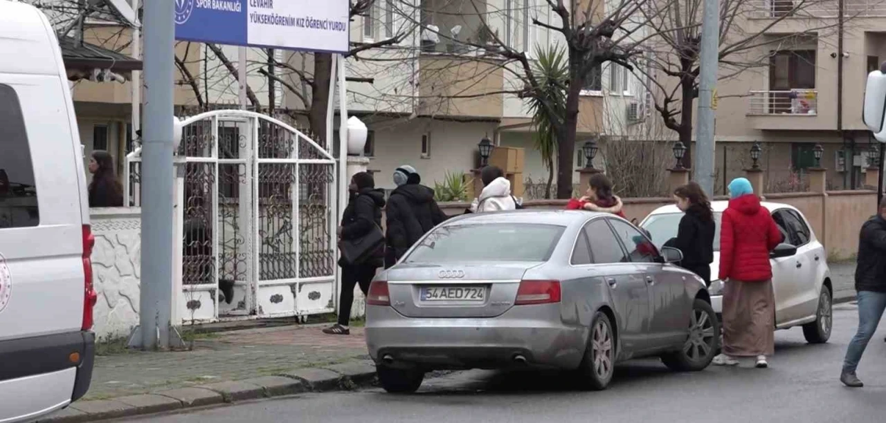 Sakarya&rsquo;da kız yurdundaki patlamanın hasarı g&ouml;r&uuml;nt&uuml;lendi
