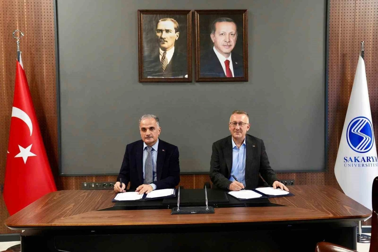 Sakarya &Uuml;niversitesi &ouml;ğrencileri artık Adapazarı m&uuml;zelerini &uuml;cretsiz ziyaret edebilecek
