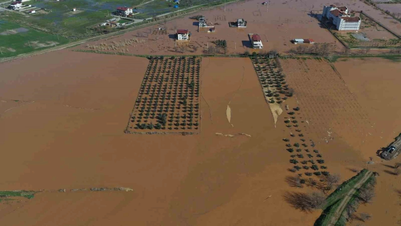 Salihli&rsquo;de felaketin boyutu havadan g&ouml;r&uuml;nt&uuml;lendi
