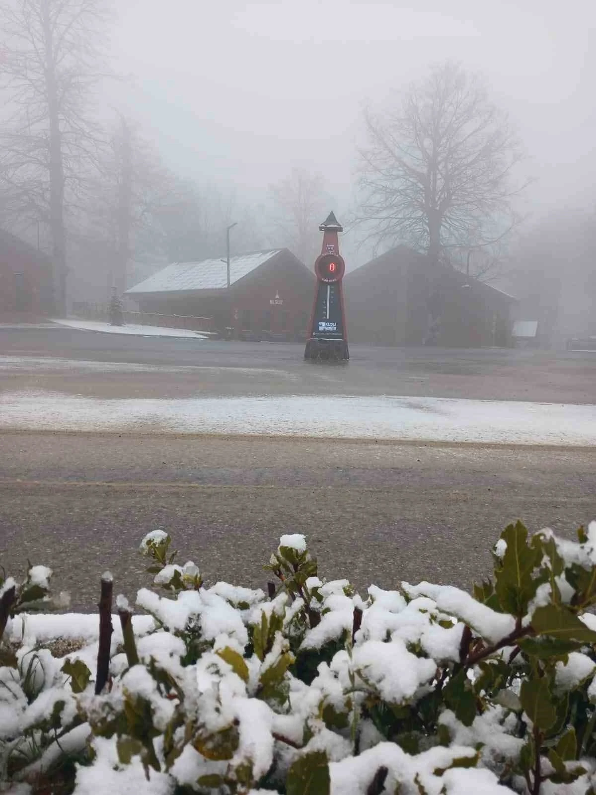 Samanlı Dağları&rsquo;nın zirvesinde kar yağışı devam ediyor
