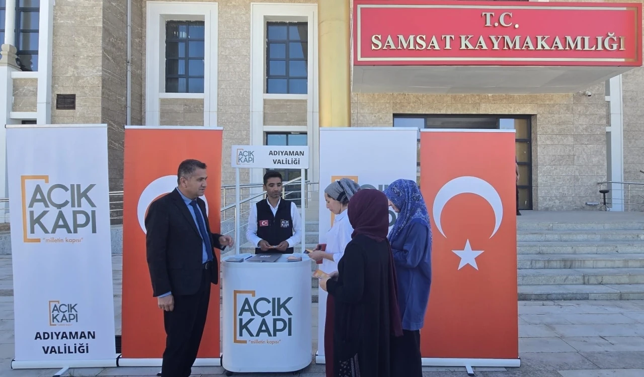 Samsat&rsquo;ta, A&ccedil;ık Kapı Şube M&uuml;d&uuml;rl&uuml;ğ&uuml; stant a&ccedil;tı

