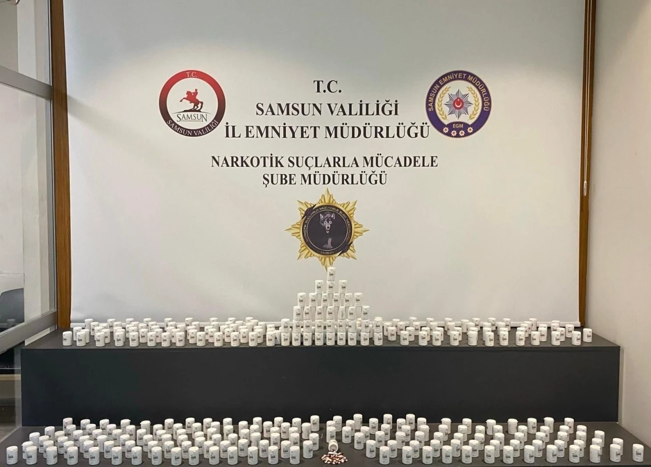Samsun&rsquo;da 21 bin 500 uyuşturucu hap ele ge&ccedil;irildi
