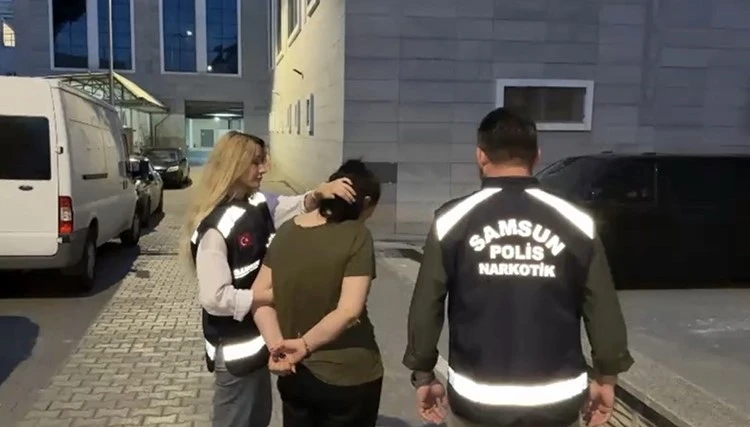 Samsun&rsquo;da 49 yıl hapis cezasıyla aranan kadın yakalandı
