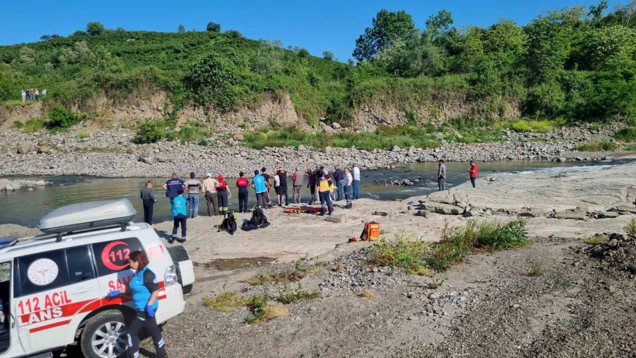 Samsun’da bir astsubay serinlemek için girdiği ırmakta boğuldu
