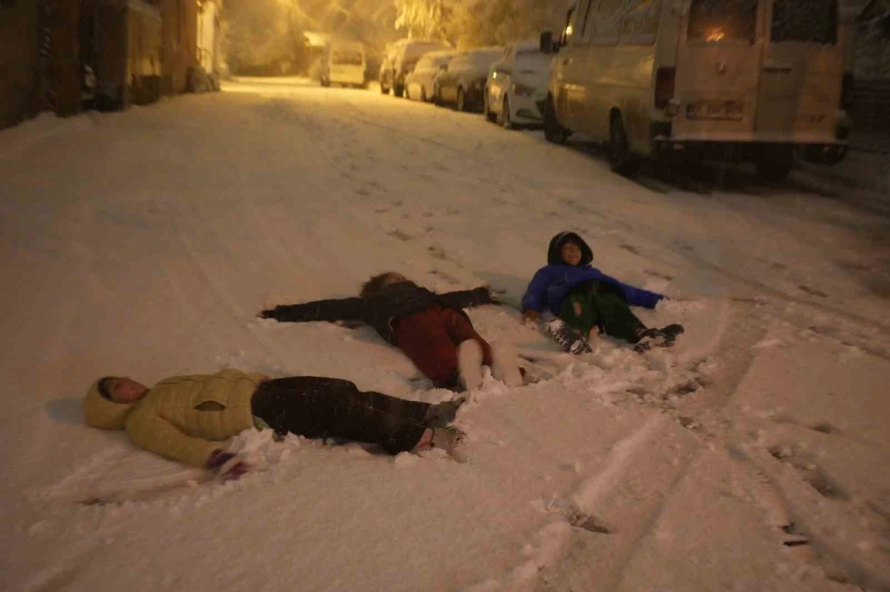 Samsun&rsquo;da eğitime 1 g&uuml;n ara verildi
