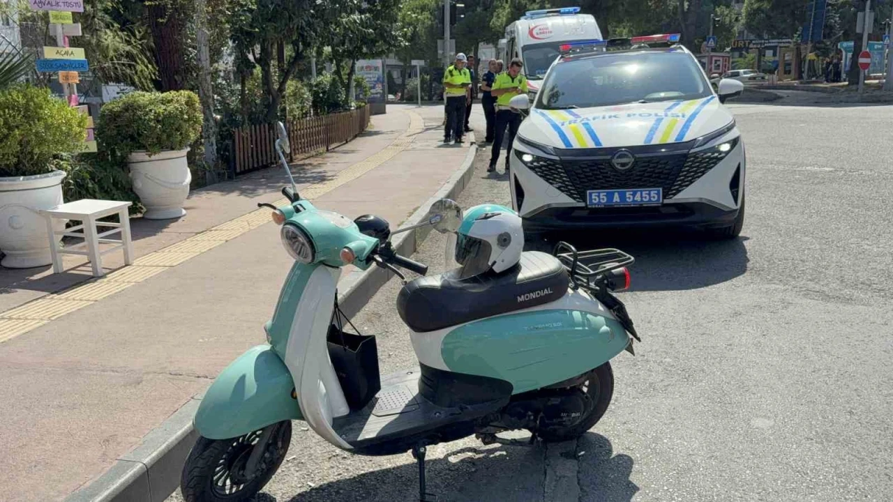 Samsun’da motosiklet ile otomobil çarpıştı: 2 yaralı
