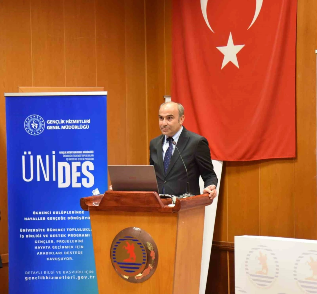 Samsun’da &quot;Bilişim Çağında Dezenformasyon&quot; konferansı
