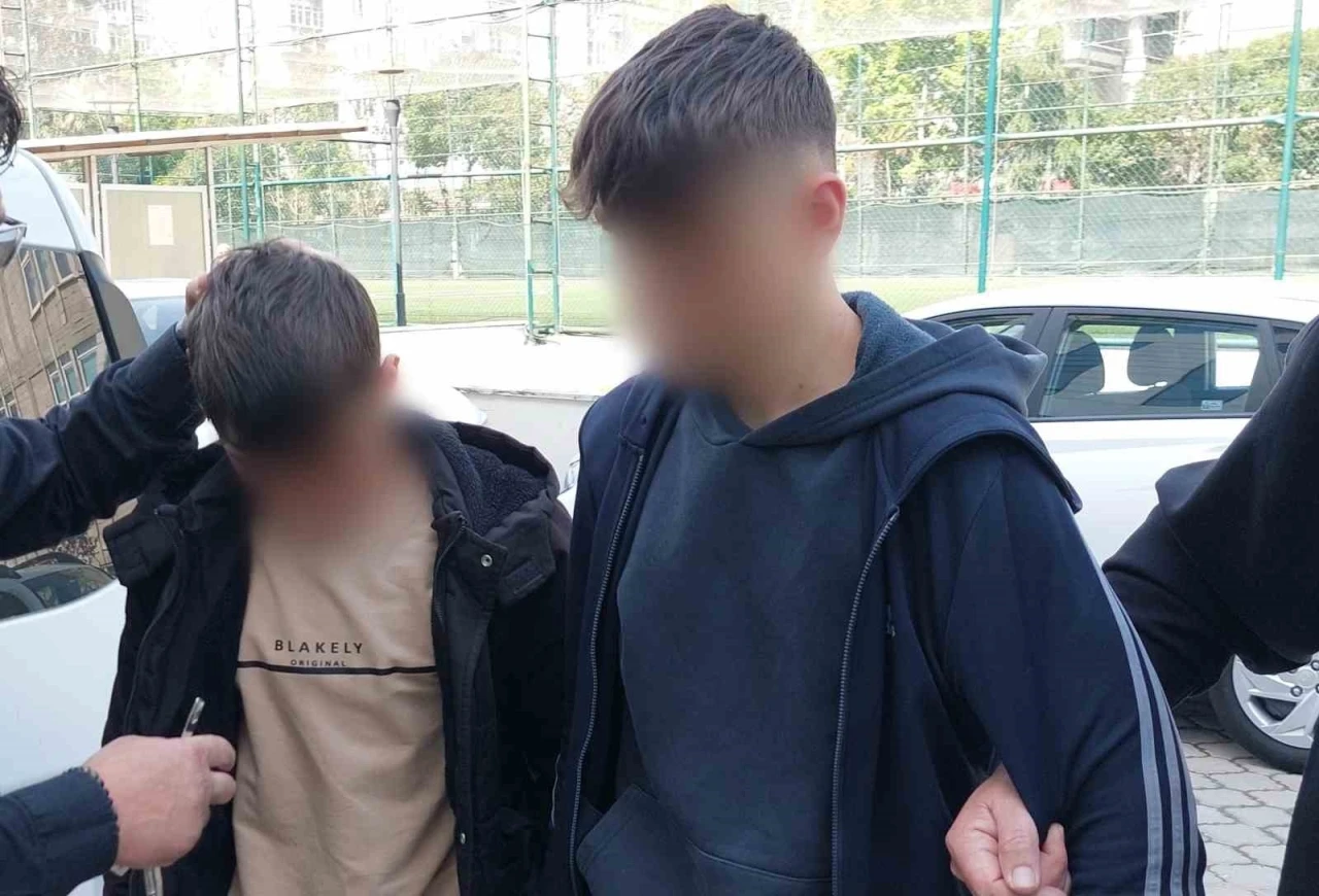 Samsun’da tüfekle ev kurşunlayan 2 çocuk yakalandı
