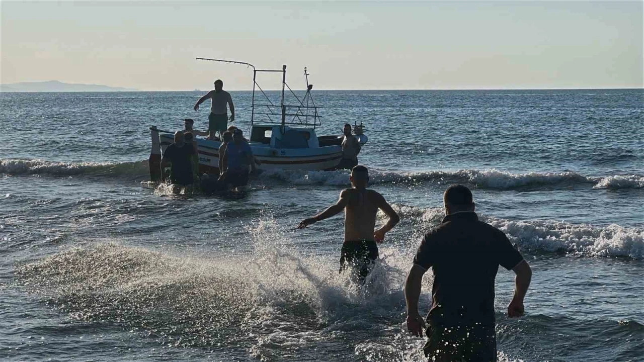 Samsun&rsquo;daki tekne faciasında 2 kişi hayatını kaybetti, 1 kişi kayıp
