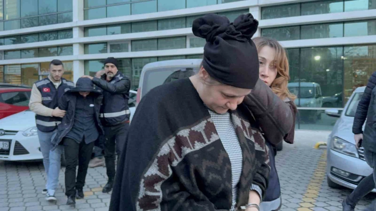 Samsun&rsquo;daki yasak ilişki cinayetinde kadın, oğlu ve kocası tutuklandı
