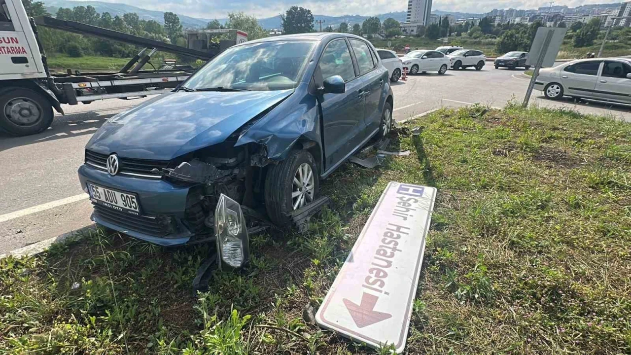 Samsun Şehir Hastanesi Kavşağı’nda yine kaza: 2 yaralı