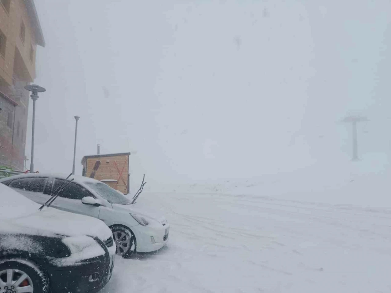 Samsun&rsquo;un zirveleri beyaza b&uuml;r&uuml;nd&uuml;
