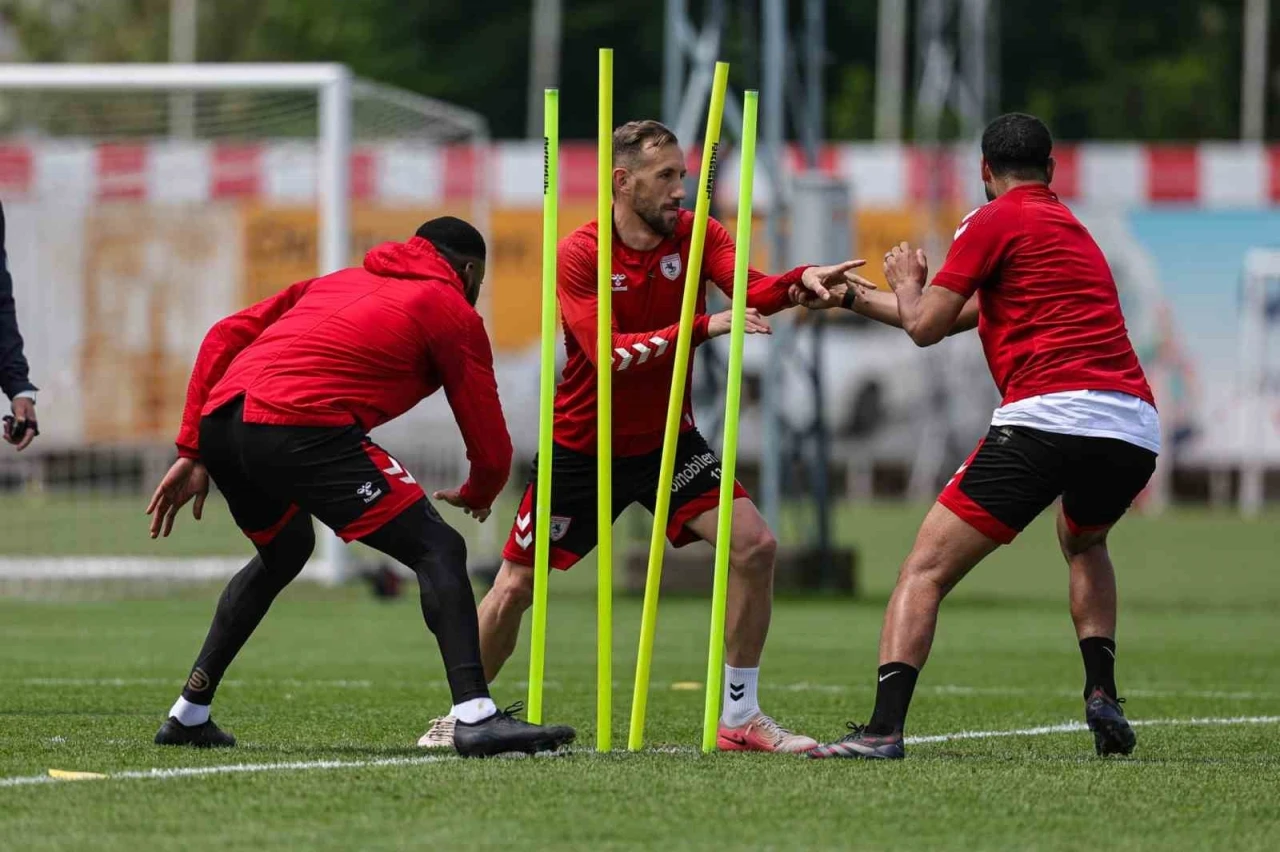 Samsunspor, Sivasspor maçı hazırlıklarını sürdürdü
