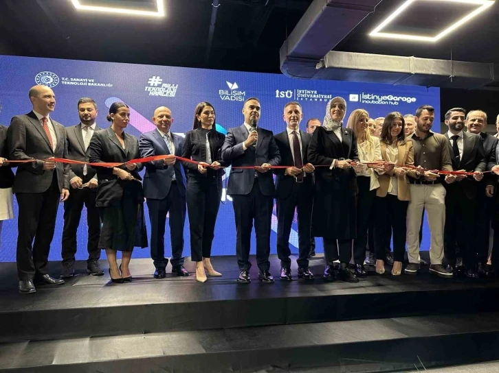 Sanayi ve Teknoloji Bakanı Kacır: &lsquo;&lsquo;Girişimcilik k&uuml;lt&uuml;r&uuml;n&uuml; desteklemeye devam edeceğiz&rsquo;&rsquo;
