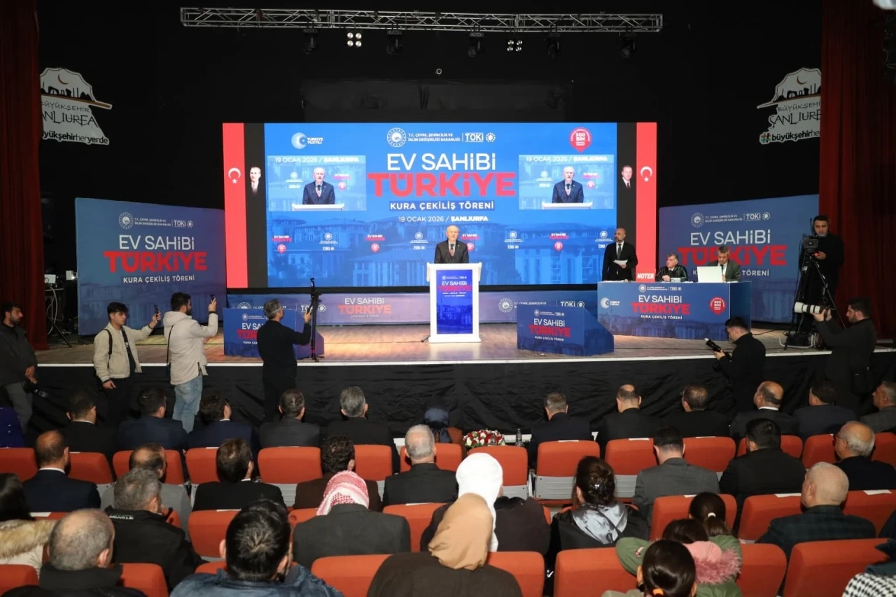 Şanlıurfa&rsquo;da 13 bin 790 sosyal konut i&ccedil;in kura heyecanı
