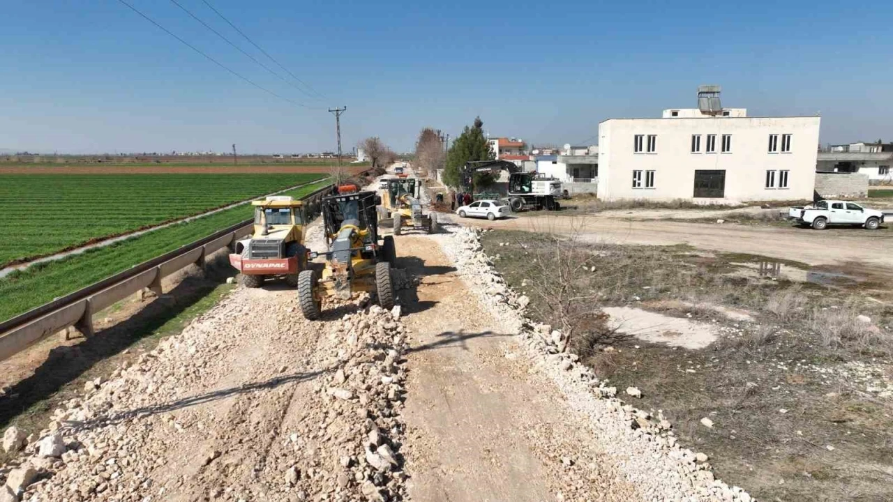 Şanlıurfa’da 50 mahalleyi kapsayan grup yolunda çalışmalar sürüyor