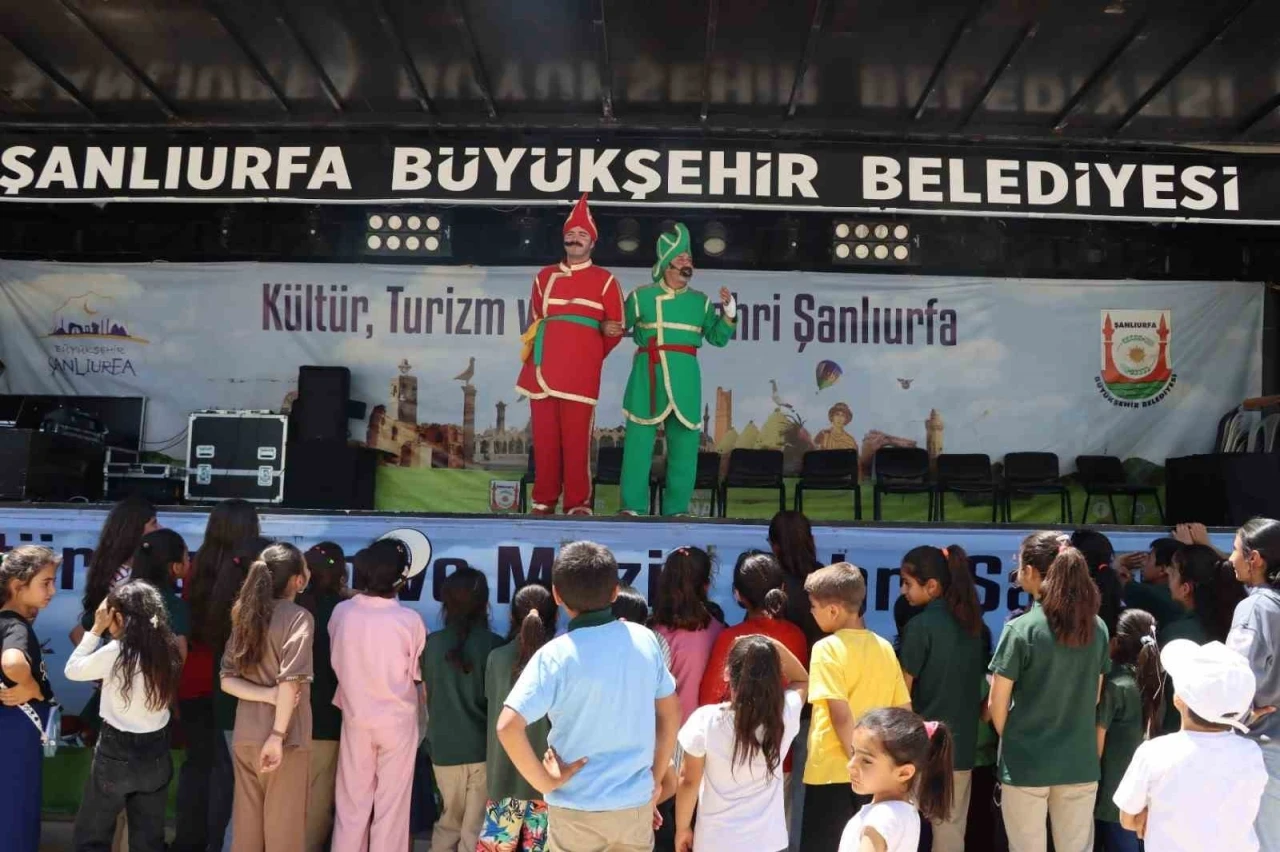 Şanlıurfa&rsquo;da &ccedil;ocuklara sanat ve eğlence dolu şenlik
