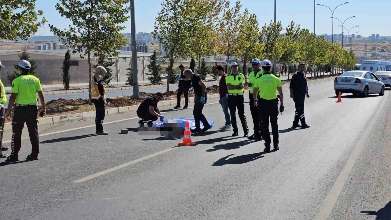 Şanlıurfa’da otomobilin çarptığı yaya öldü

