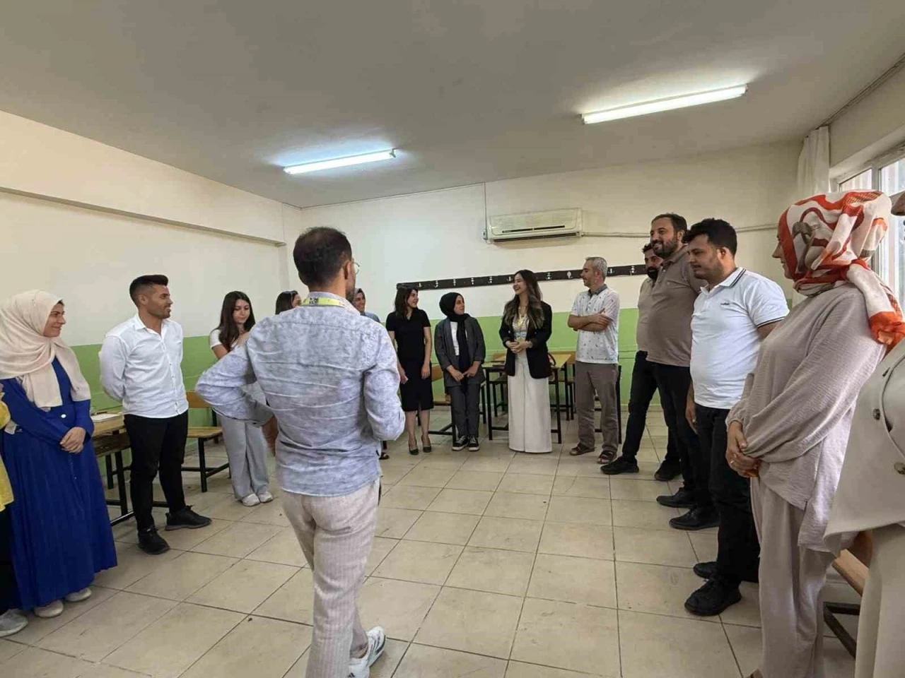 Şanlıurfa’da &quot;Köyde Değişim Eğitimde Yenilikle Başlar&quot; projesi sürdürülüyor
