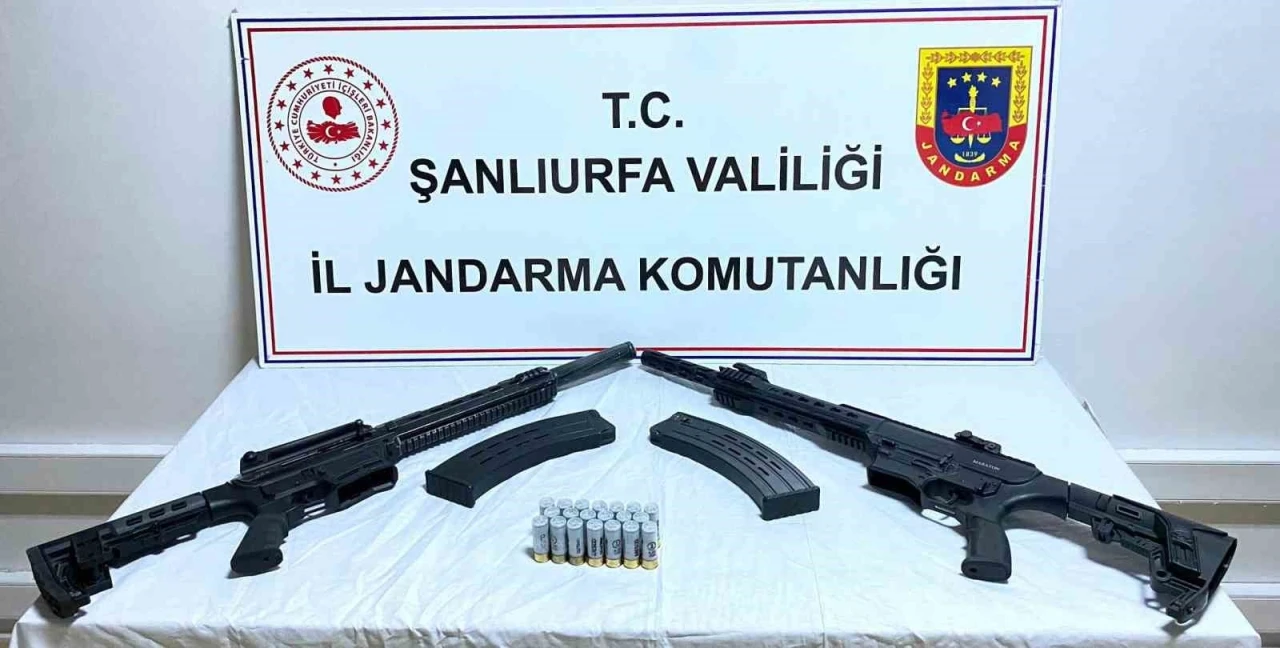 Şanlıurfa’da ruhsatsız 3 av tüfeği ve kurusıkı tabanca ele geçirildi
