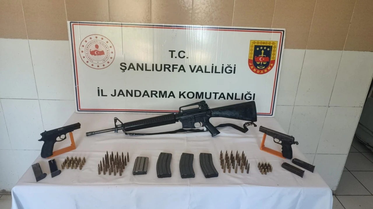 Şanlıurfa’da silah kaçakçılığı operasyonu: 4 gözaltı
