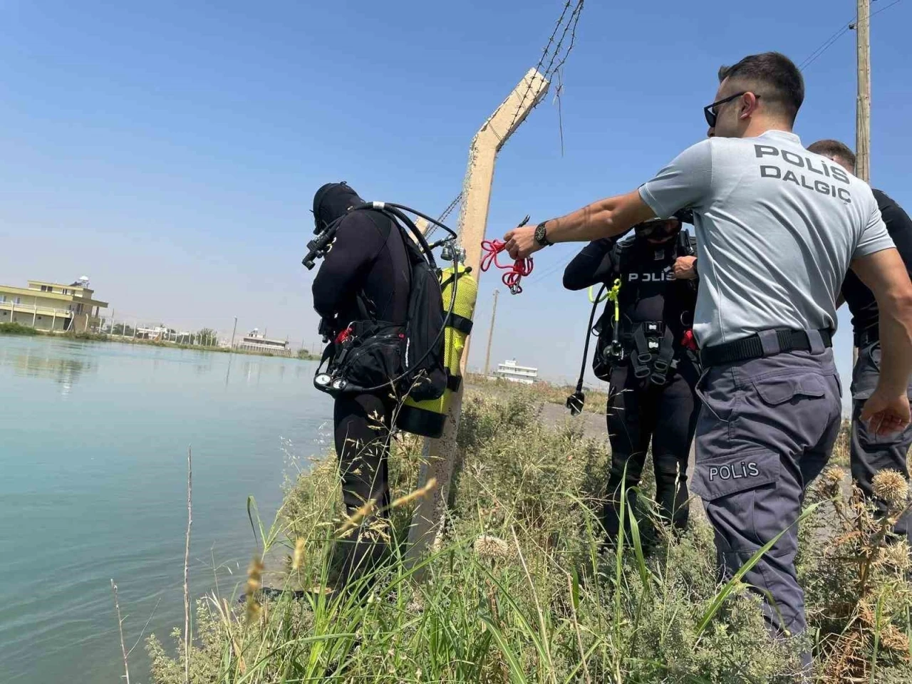 Şanlıurfa’da sulama kanalında kaybolan genç aranıyor
