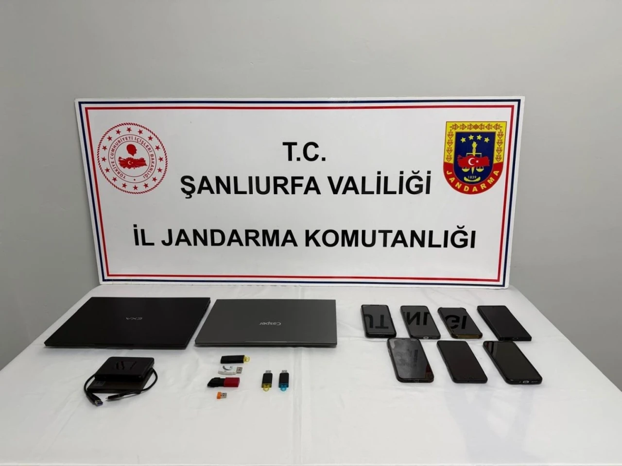 Şanlıurfa merkezli dolandırıcılık operasyonunda 3 tutuklama
