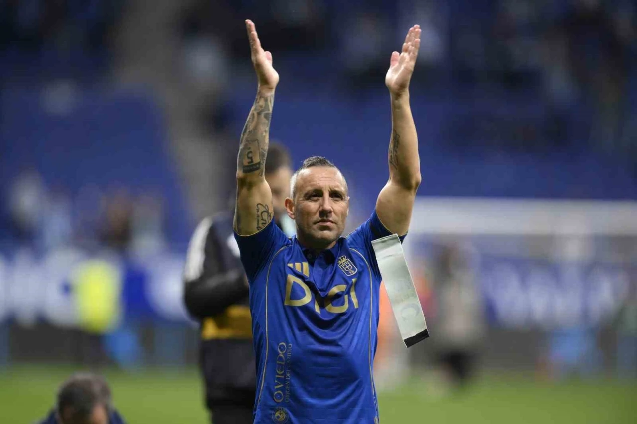 Santi Cazorla, futbolu bıraktığını a&ccedil;ıkladı
