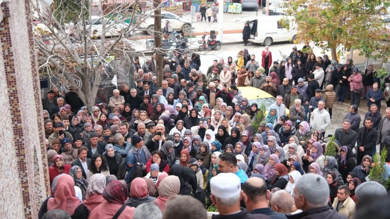 Sarıg&ouml;l&rsquo;den kutsal topraklara uğurlandılar
