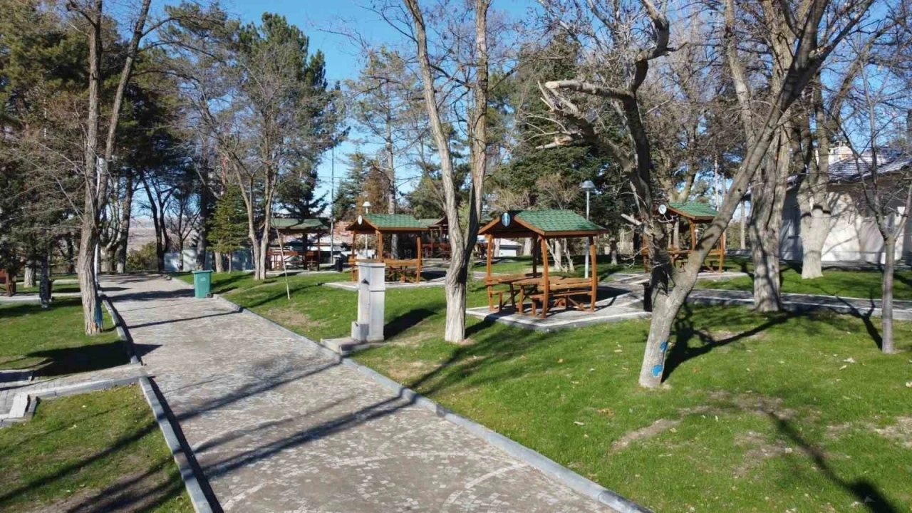 Sarımsaklı Mesire Alanı yenilenen y&uuml;z&uuml;yle hizmete hazır
