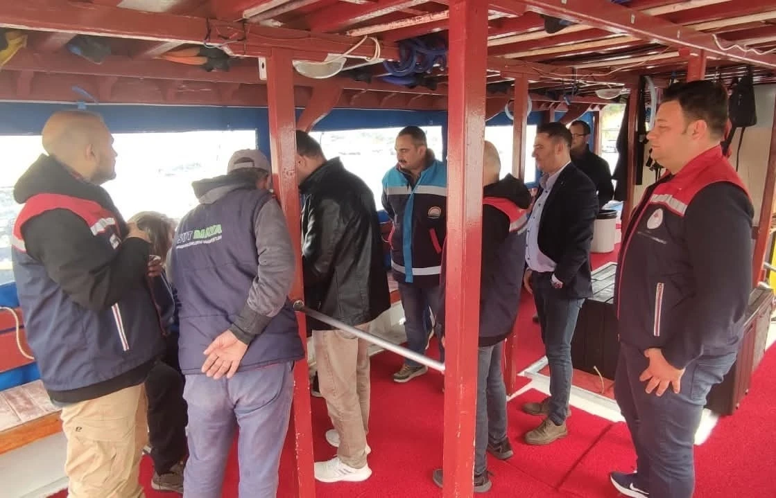 Saroz Körfezi’nde yapay resif projesi için yer tespiti yapıldı