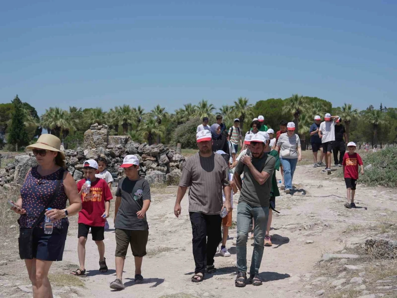 Satran&ccedil; ustaları Pamukkale ve Hierapolis&rsquo;e hayran kaldı
