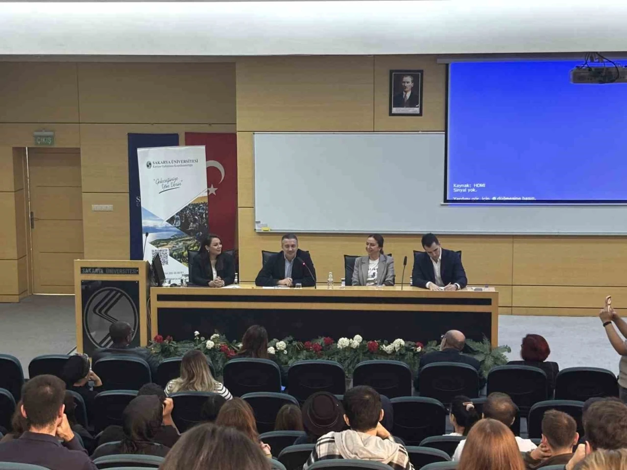 SAÜ’de iş ve akademi dünyası bir araya geldi
