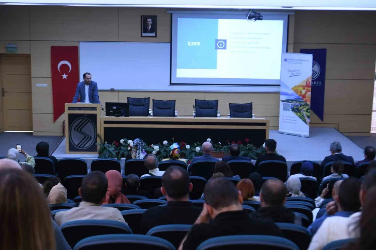 SAÜ’de &quot;Yapay Zekayı Keşfediyorum&quot; etkinliği
