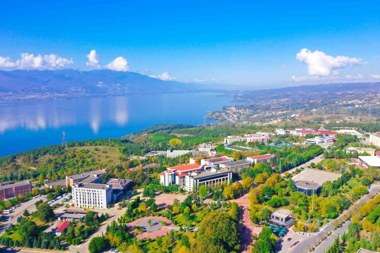 SAÜ, URAP alan sıralamasında beş alanda yükseldi
