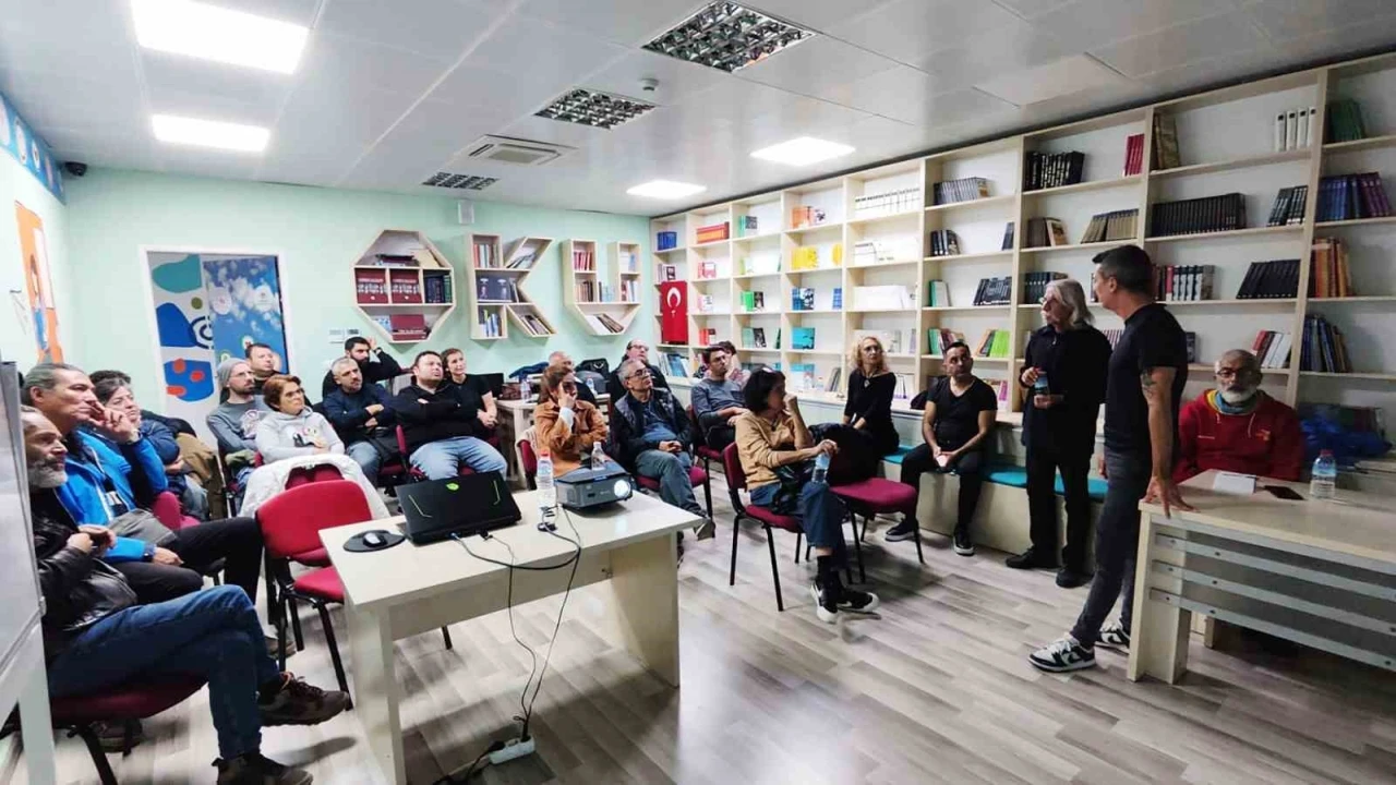 Foton Muğla’da savaş bölgelerinden kareler anlatıldı