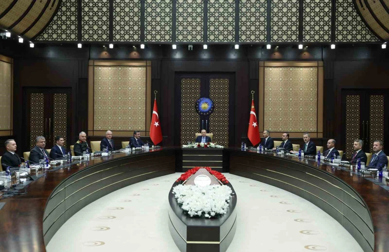 Savunma Sanayii İcra Komitesi, Cumhurbaşkanı Erdoğan başkanlığında toplandı

