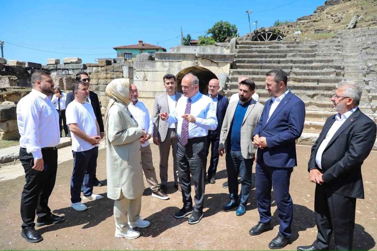 Sayan Kaya, Konuralp&rsquo;e hayran kaldı
