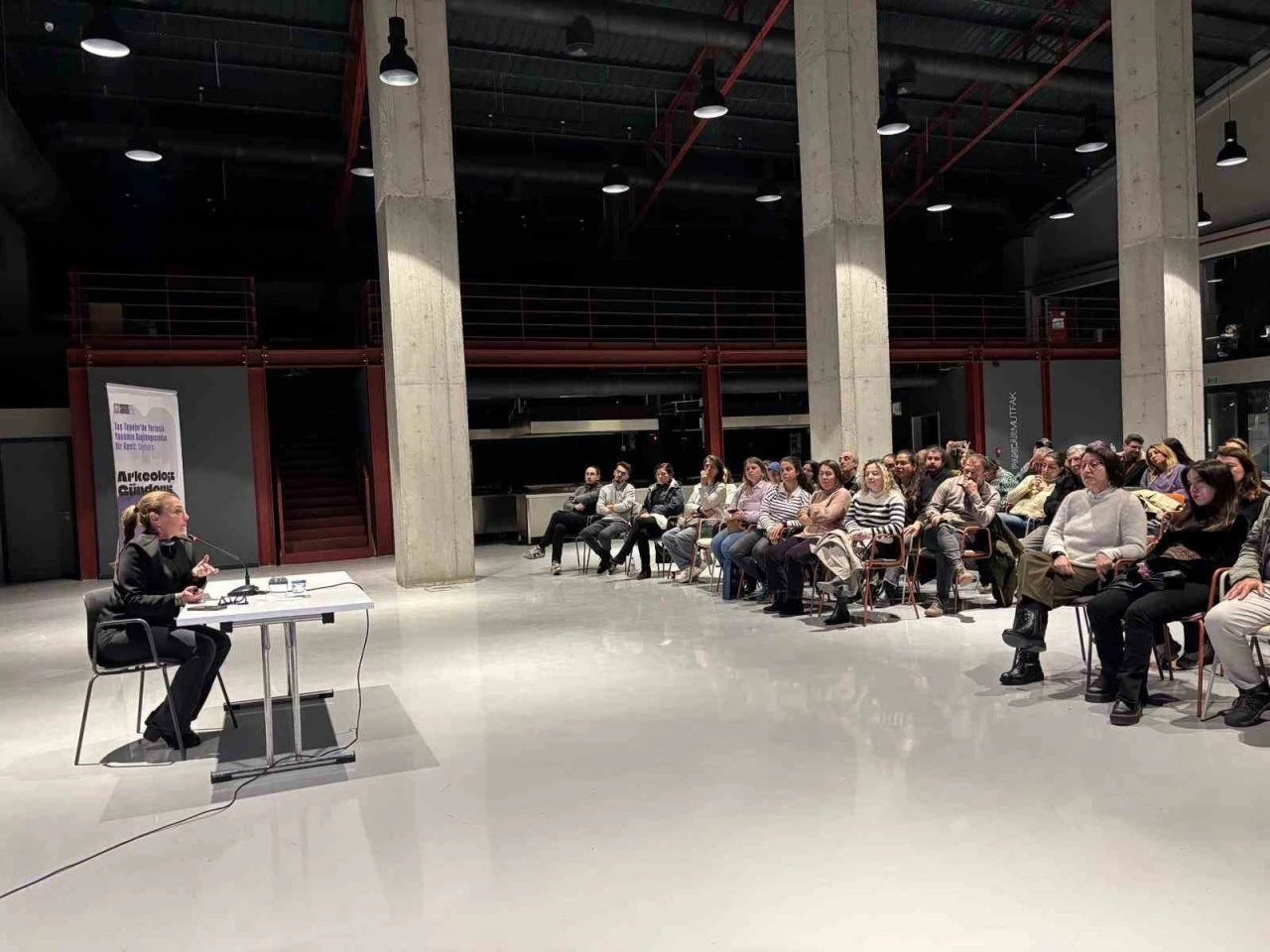 Saybur&ccedil; Kazıları Arkeoloji G&uuml;ndemi&rsquo;nde anlatıldı
