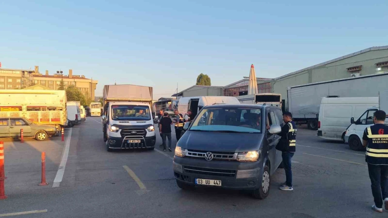 Sebze ve meyve toptancı halinde vergi denetimi
